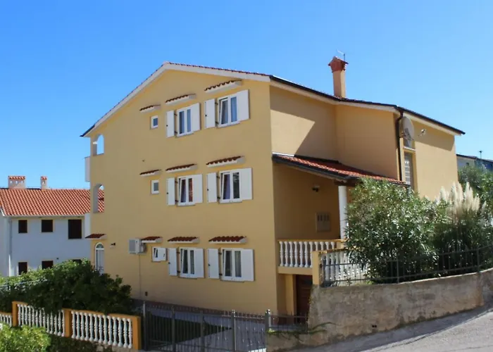 In Mit Eigenem Balkon By Interhome Baška