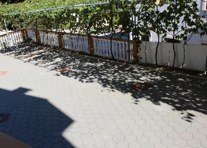 In Mit Eigenem Balkon By Interhome