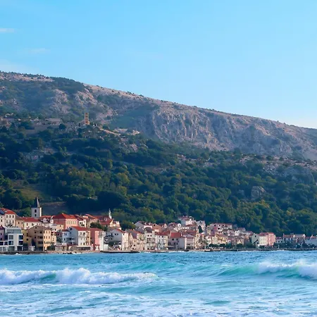 In Mit Eigenem Balkon By Interhome Appartement Baška